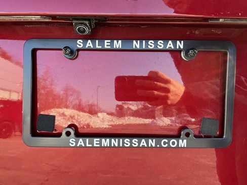 Used 2021 Nissan Versa SV image 19