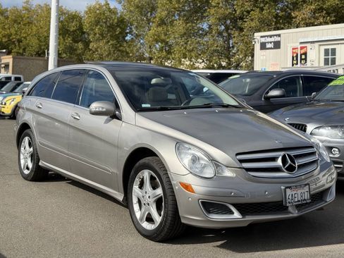 Used 2007 Mercedes-Benz R 350 4MATIC image 3