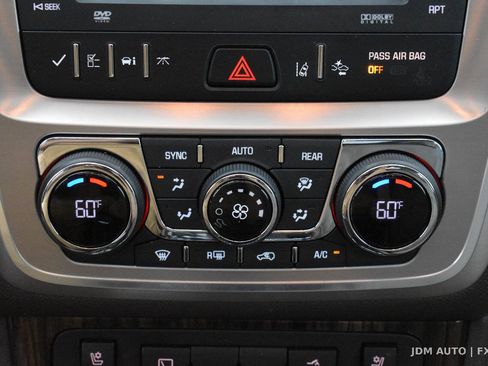 Used 2016 GMC Acadia Denali AWD/4WD image 27