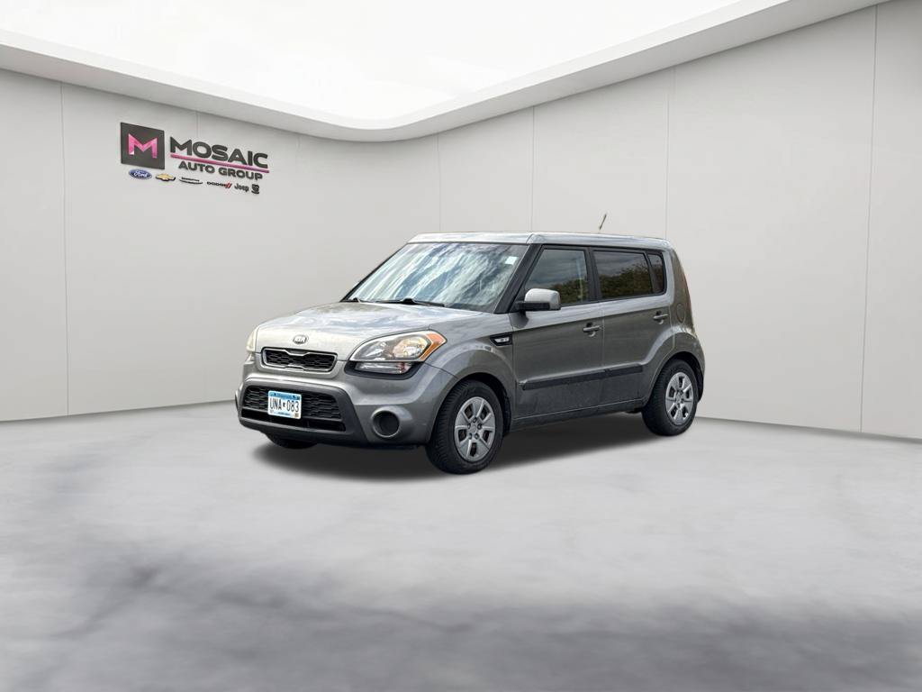 Used 2013 Kia Soul FWD image 4