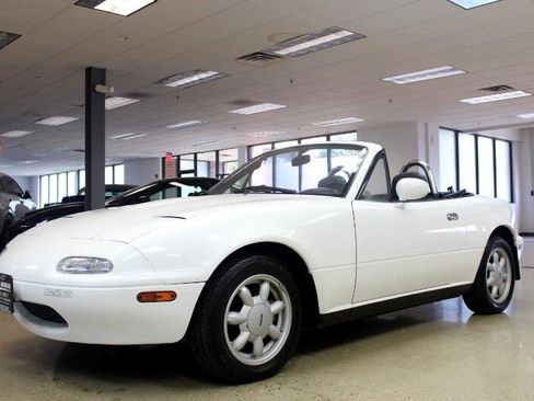 Used 1990 MAZDA MX-5 Miata image 4