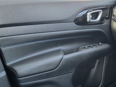 New 2026 Jeep Compass Latitude AWD/4WD image 35