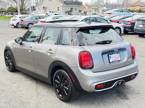 Used 2019 MINI Cooper S w/ Premium Package FWD image 6