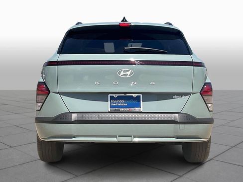 Certified 2024 Hyundai Kona SEL image 4