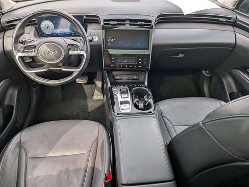 Used 2024 Hyundai Tucson Limited FWD image 16