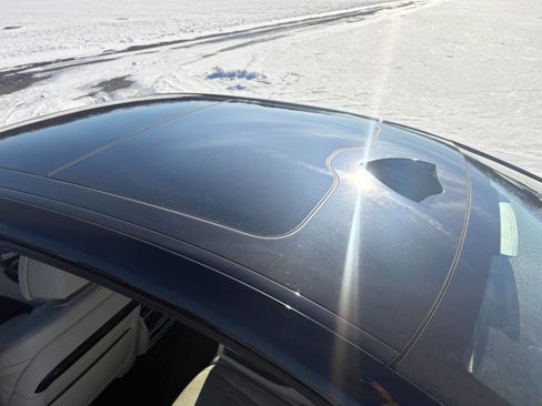 Used 2018 BMW 750i xDrive image 12