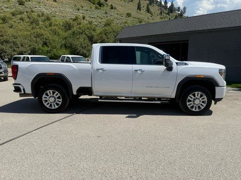 Used 2020 GMC Sierra 2500 Denali w/ Denali Ultimate Package AWD/4WD image 6