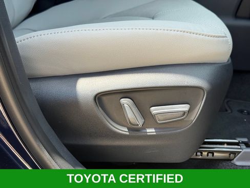 Certified 2026 Toyota Grand Highlander FWD image 29