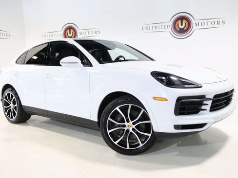 Used 2023 Porsche Cayenne Coupe w/ Towing Package w/o Tow Ball AWD/4WD image 77