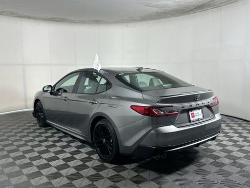 Certified 2026 Toyota Camry SE FWD image 5