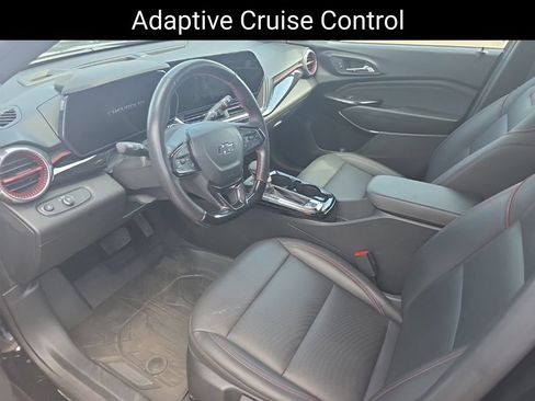 Used 2024 Chevrolet Trax RS w/ Driver Confidence Package FWD image 14