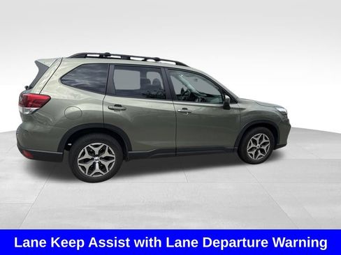 Used 2020 Subaru Forester Premium w/ Popular Package #1 AWD/4WD image 5
