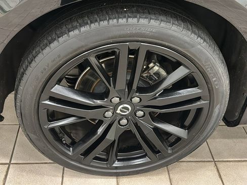 Used 2023 Volvo S60 B5 Plus w/ Climate Package image 30