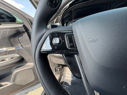Used 2022 Lincoln Corsair FWD image 22