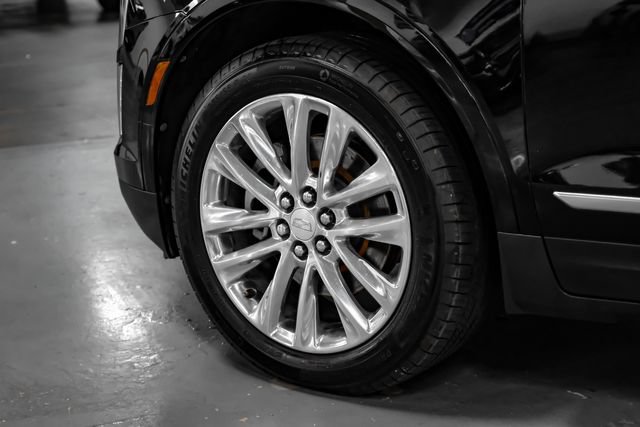 Used 2019 Cadillac XT5 Premium Luxury w/ Advanced Security Package FWD image 48