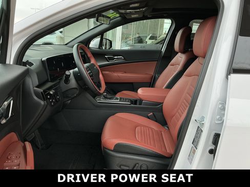 Used 2026 Kia Sportage SX image 7