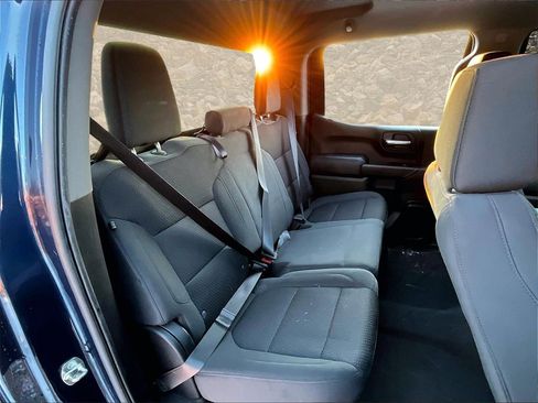 Used 2020 Chevrolet Silverado 1500 Custom w/ Custom Value Package image 26