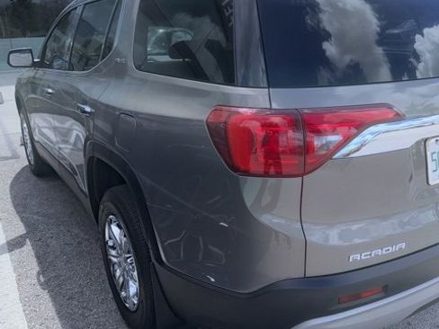 Used 2019 GMC Acadia SLE image 4
