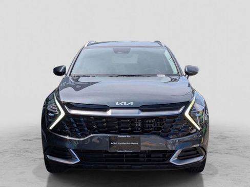 Certified 2025 Kia Sportage EX AWD/4WD image 3