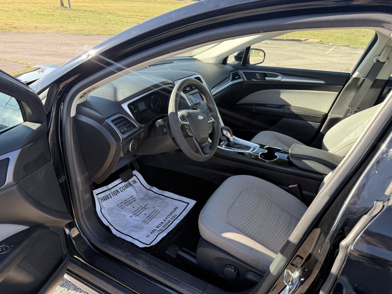 Used 2016 Ford Fusion S FWD image 9