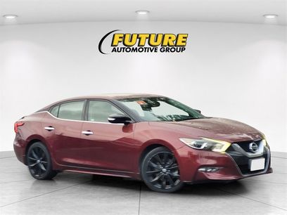 Used 2016 Nissan Maxima SR w/ Midnight Edition