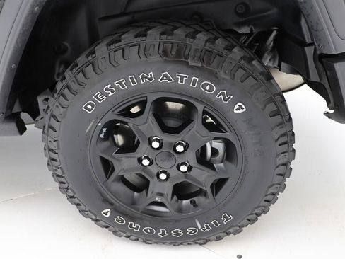 Used 2023 Jeep Wrangler Unlimited image 12