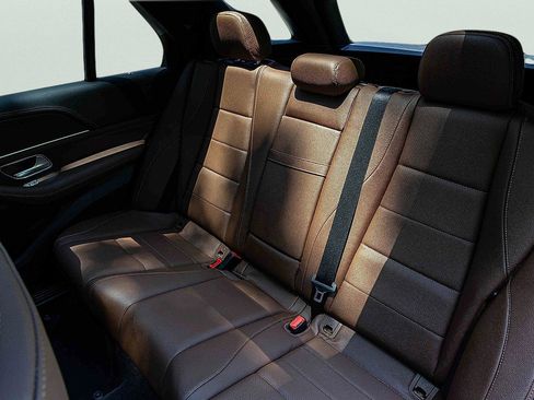 Used 2024 Mercedes-Benz GLE 350 4MATIC image 23