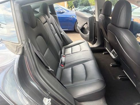 Used 2018 Tesla Model 3 Performance AWD/4WD image 18