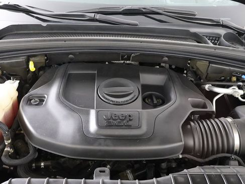 Used 2021 Jeep Grand Cherokee L Overland w/ Advanced Protech Group III image 26