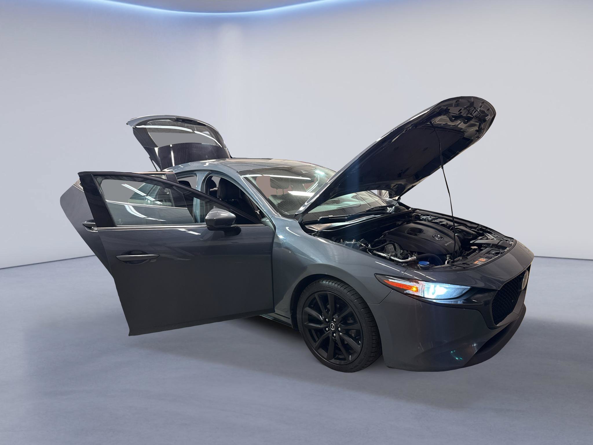 Used 2019 MAZDA MAZDA3 Hatchback w/ Preferred Package FWD image 9