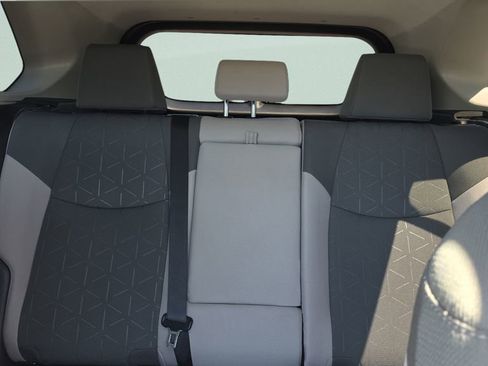 Used 2025 Toyota RAV4 XLE w/ Convenience Package FWD image 10