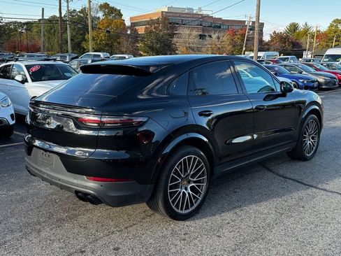 Used 2023 Porsche Cayenne S Platinum image 10