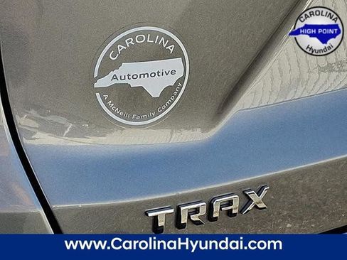 Used 2024 Chevrolet Trax LT image 30