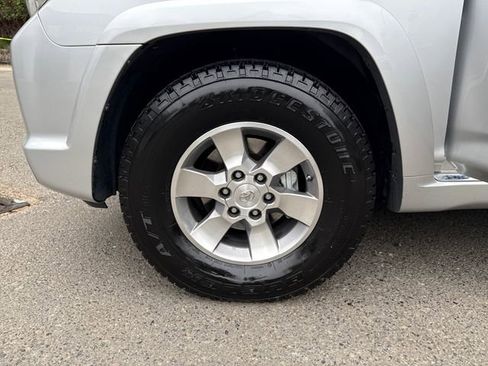 Used 2010 Toyota 4Runner SR5 RWD image 25