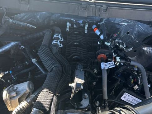 Used 2025 Ford F150 XLT w/ Equipment Group 301A Standard AWD/4WD image 4