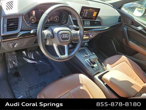 Used 2018 Audi Q5 2.0T Premium Plus w/ Premium Plus Package image 2