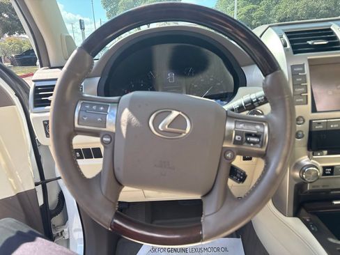 Used 2017 Lexus GX 460 Premium AWD/4WD image 11