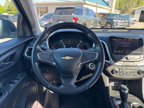 Used 2020 Chevrolet Equinox LT AWD/4WD image 13