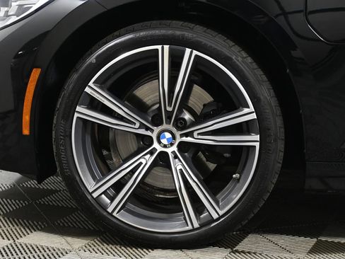 Used 2021 BMW 330e xDrive w/ Convenience Package image 12