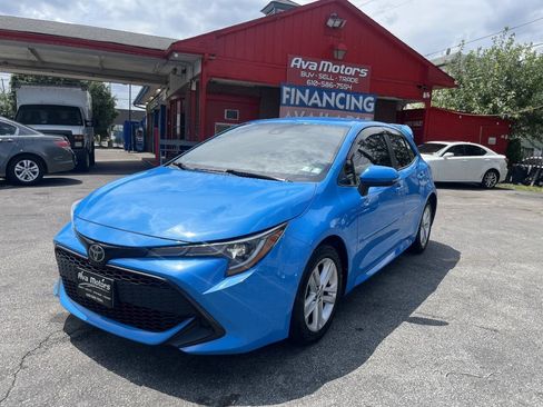 Used 2019 Toyota Corolla SE FWD image 1