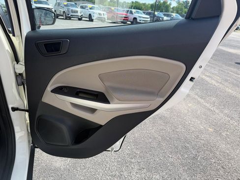 Used 2022 Ford EcoSport S AWD/4WD image 18