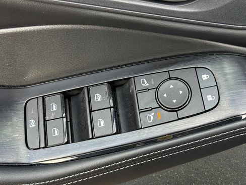 Used 2026 Nissan Rogue SV image 21