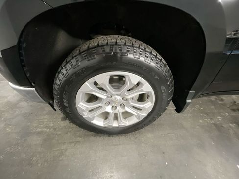 Certified 2023 Chevrolet Silverado 1500 LTZ image 33