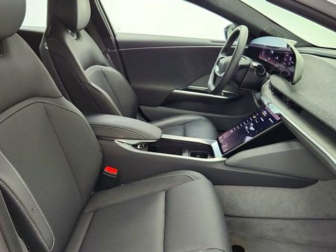Used 2024 Lucid Air Touring AWD/4WD image 23