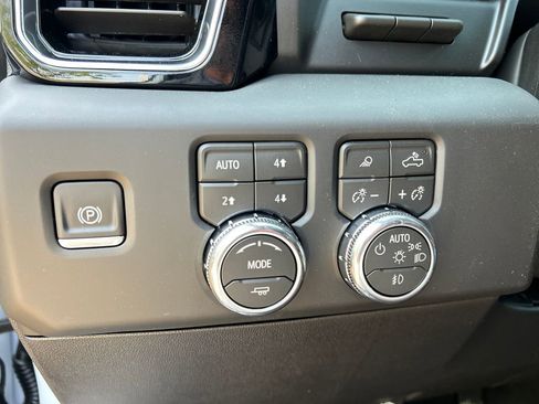 New 2026 GMC Sierra 1500 Denali Ultimate AWD/4WD image 22