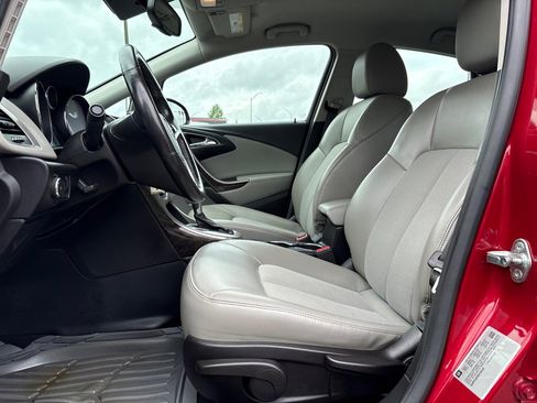 Used 2014 Buick Verano FWD image 15