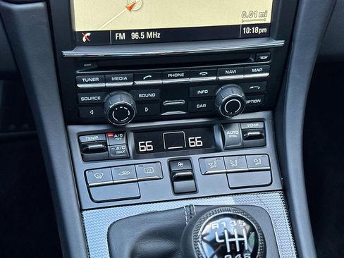 Certified 2016 Porsche 911 R image 22