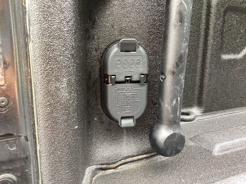 Used 2022 Chevrolet Silverado 2500 LTZ image 13