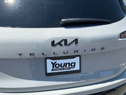 Certified 2025 Kia Telluride SX Prestige X-Line AWD/4WD image 12