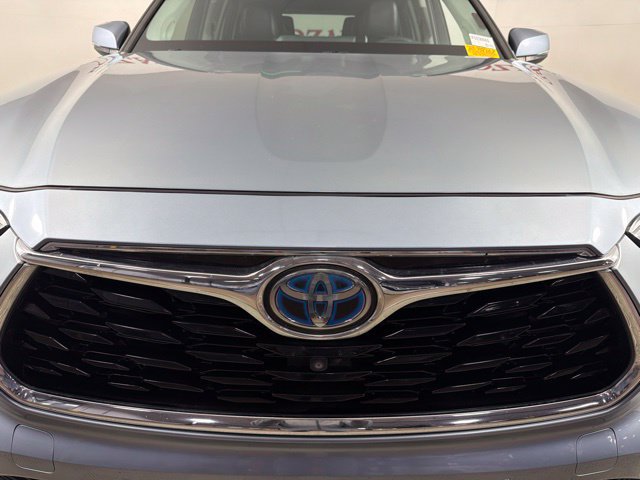 Used 2021 Toyota Highlander Platinum AWD/4WD image 5
